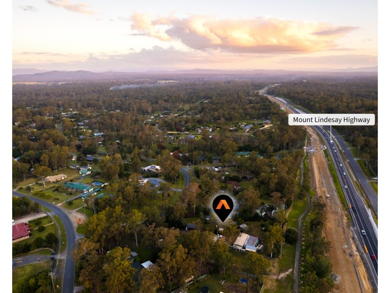 98-100 Teresa Drive, Munruben QLD 4125