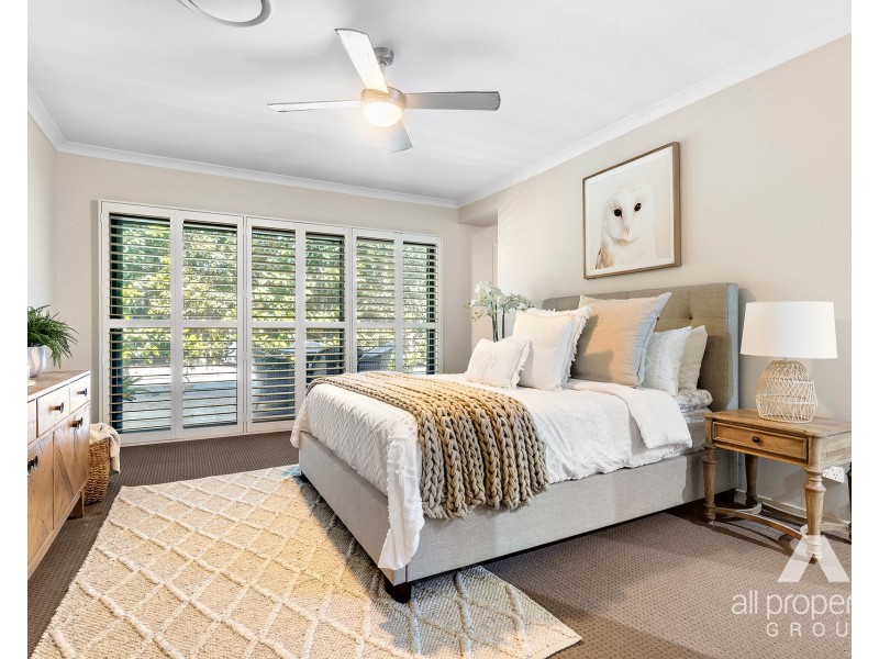 7 Slate Court, Logan Reserve QLD 4133