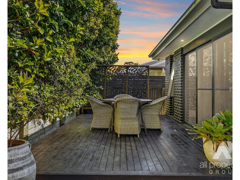 7 Slate Court, Logan Reserve QLD 4133