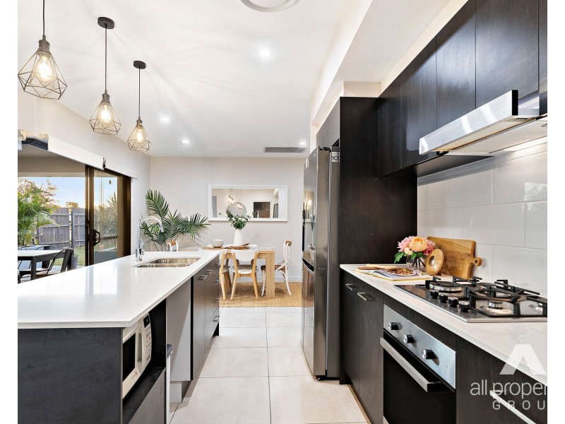 20 Killara Boulevard, Logan Reserve QLD 4133