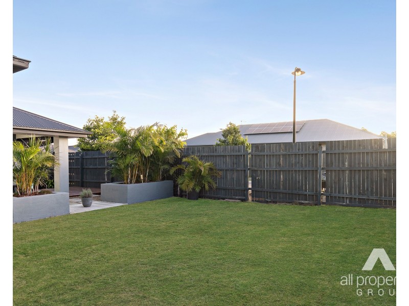 20 Killara Boulevard, Logan Reserve QLD 4133