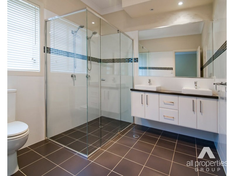 10 Watergum Street, Heathwood QLD 4110