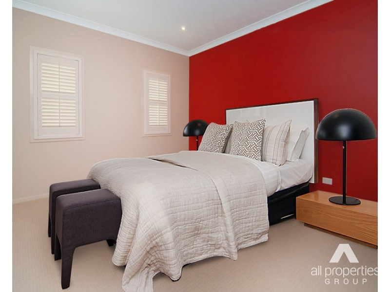 10 Watergum Street, Heathwood QLD 4110