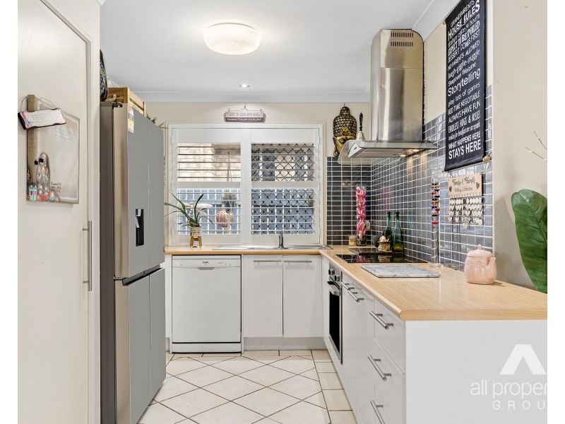 6 Lucas Court, Crestmead QLD 4132