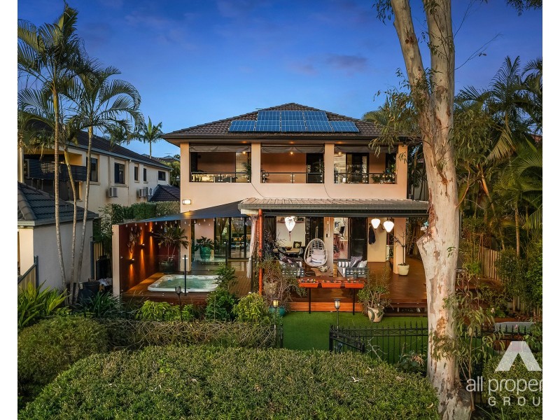 35 The Esplanade, Forest Lake QLD 4078