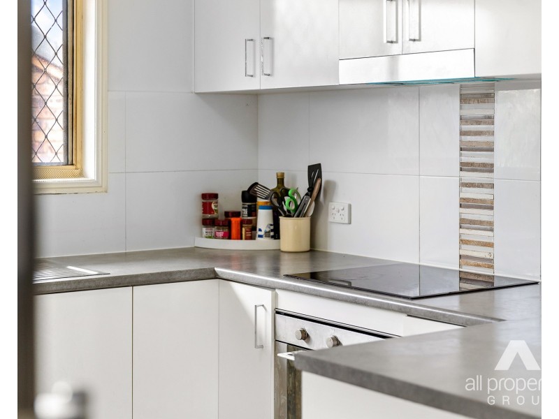 20 Tregana Circuit, Edens Landing QLD 4207
