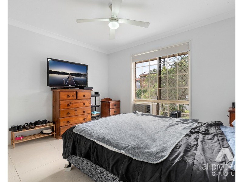 20 Tregana Circuit, Edens Landing QLD 4207