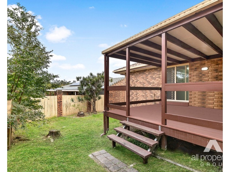 20 Tregana Circuit, Edens Landing QLD 4207