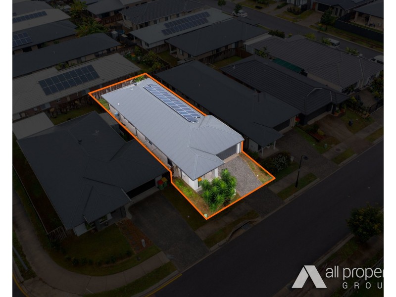 4 Fleming Street, Logan Reserve QLD 4133