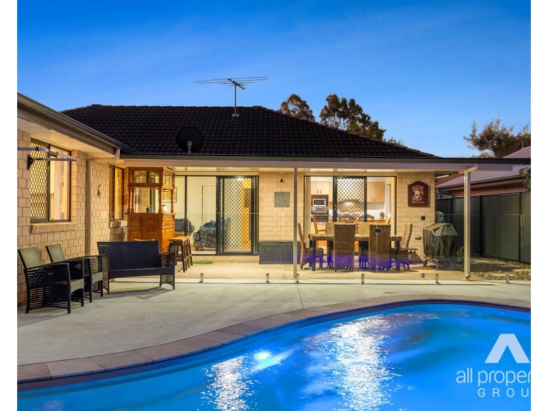 111 Joseph Avenue, Moggill QLD 4070