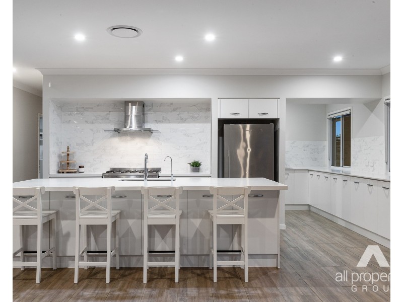 73-77 Riemore Circuit, Tamborine QLD 4270