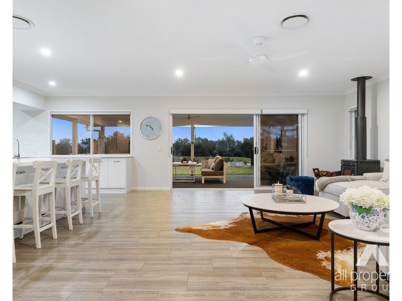 73-77 Riemore Circuit, Tamborine QLD 4270
