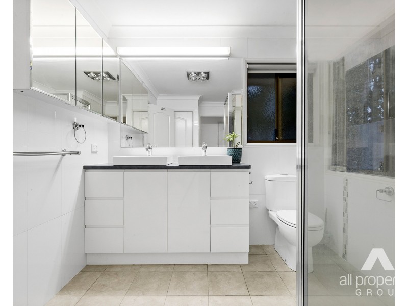 251 Learoyd Road, Acacia Ridge QLD 4110