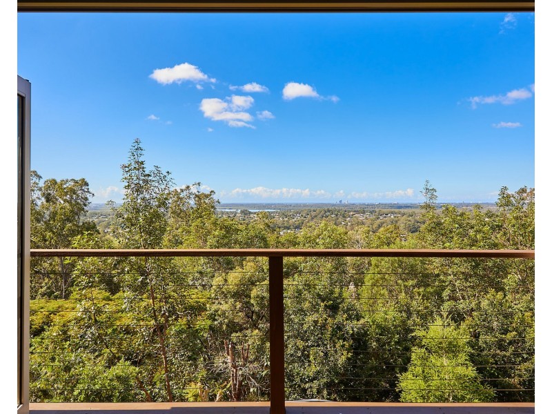 102 Tamworth Drive, Helensvale QLD 4212