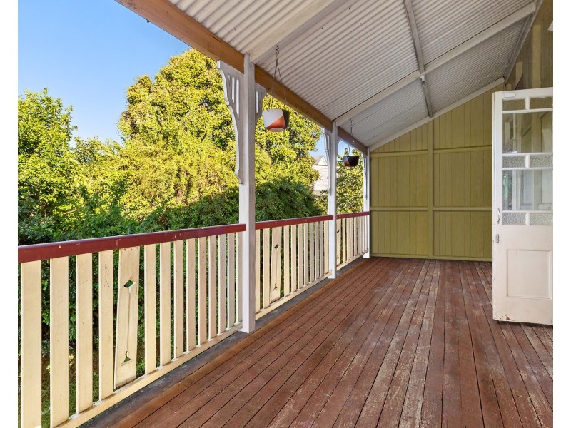 101 Brisbane Road, Booval QLD 4304