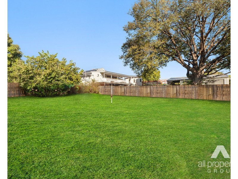 101 Brisbane Road, Booval QLD 4304
