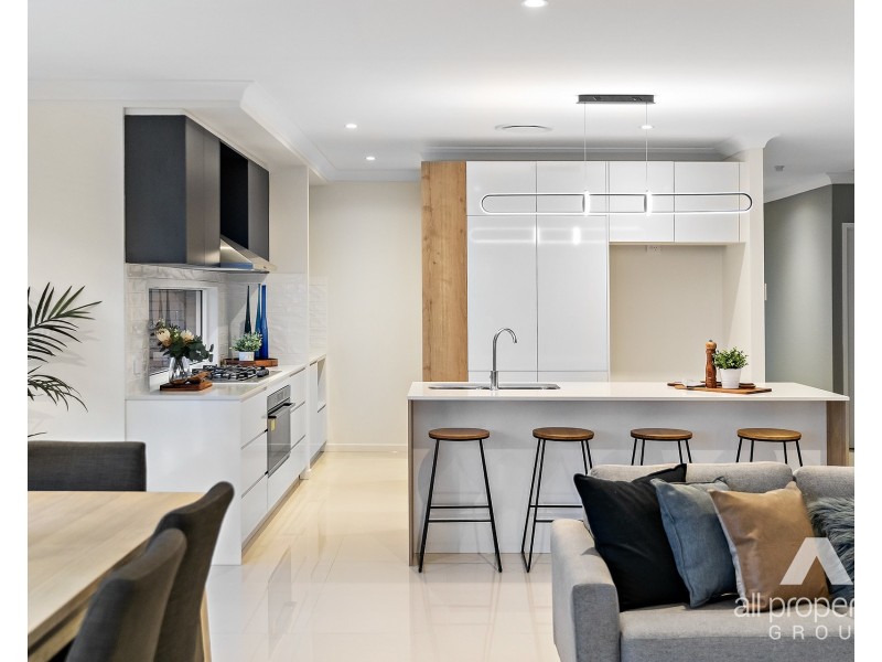 4 Bulburin Street, Yarrabilba QLD 4207