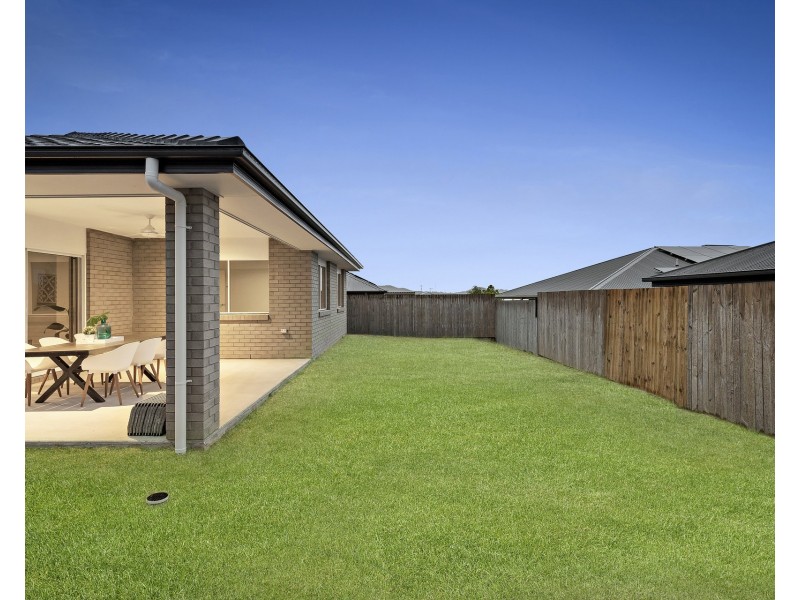 4 Bulburin Street, Yarrabilba QLD 4207