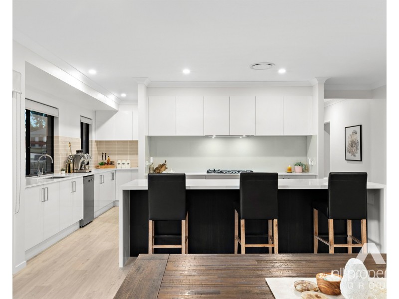 256-258 Bidyan Boulevard, New Beith QLD 4124