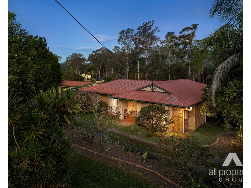 164-168 Merluna Road, Park Ridge South QLD 4125