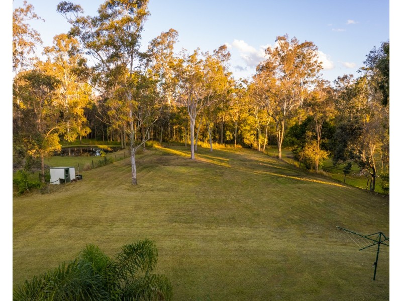 164-168 Merluna Road, Park Ridge South QLD 4125