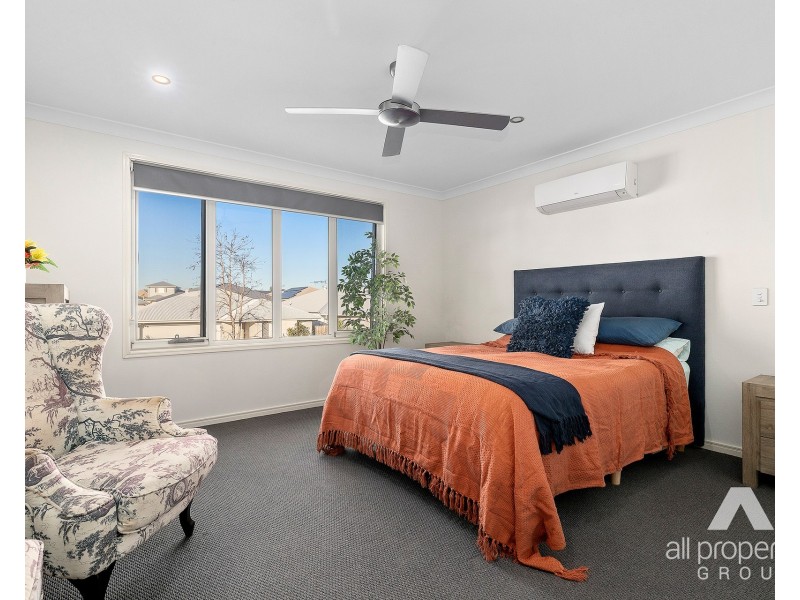 12 Edwards Road, Greenbank QLD 4124