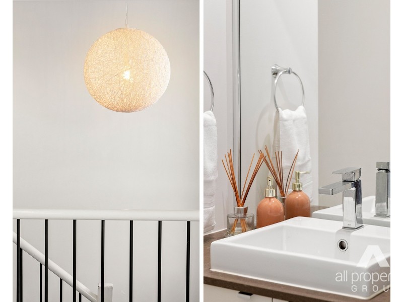 12 Edwards Road, Greenbank QLD 4124