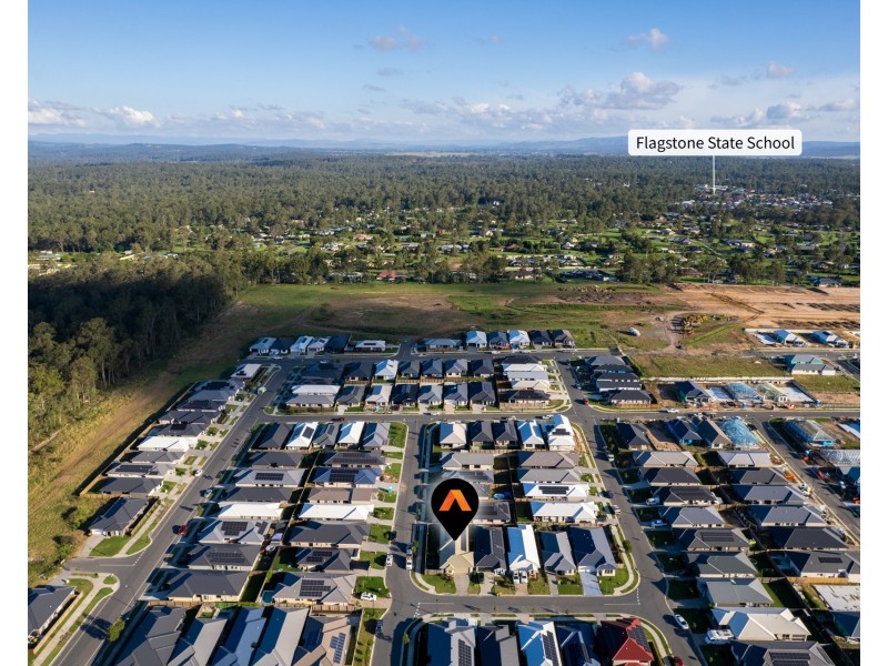 9 Esk Street, South Maclean QLD 4280