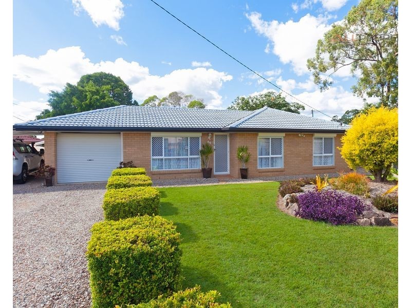 49 Hickory Street, Marsden QLD 4132