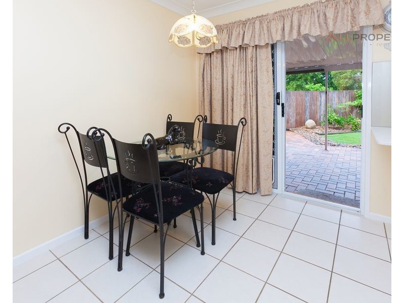 49 Hickory Street, Marsden QLD 4132