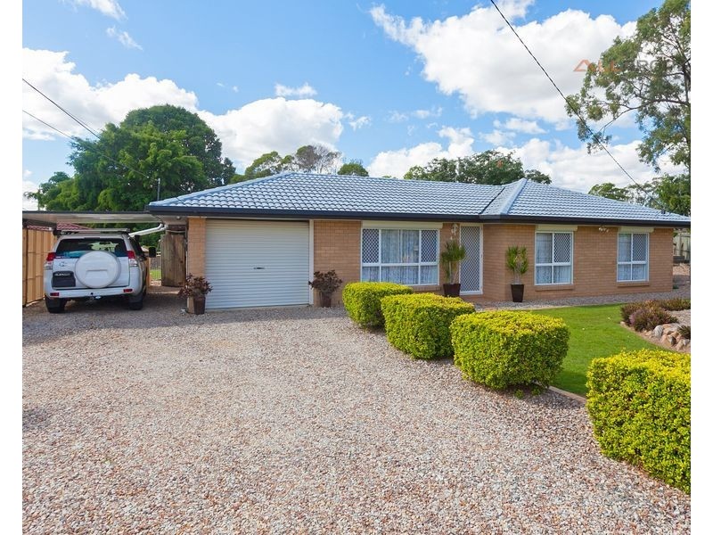 49 Hickory Street, Marsden QLD 4132