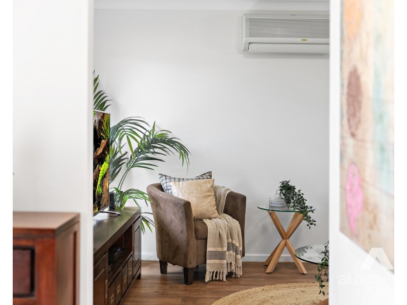 23 Samantha Street, Boronia Heights QLD 4124