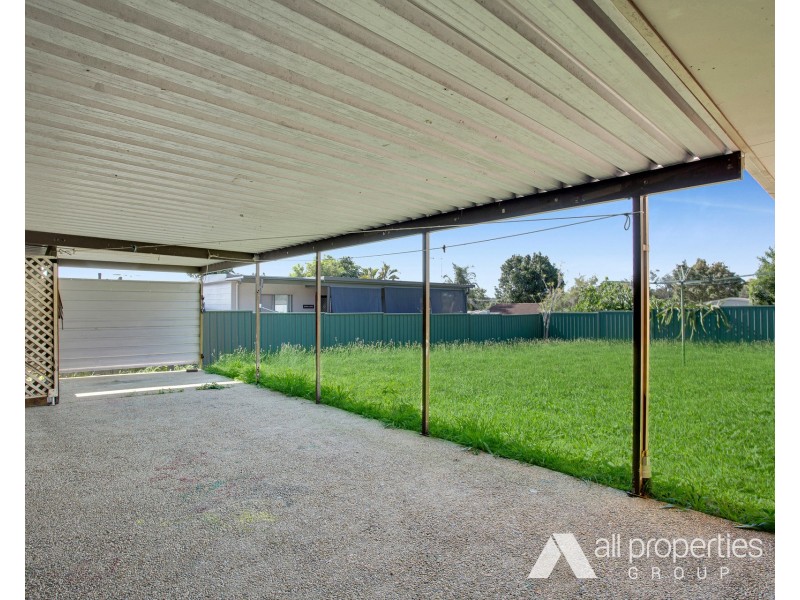 16  Grecian Street, Regents Park QLD 4118