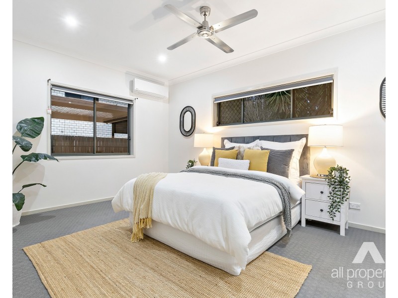 12 Juniper Street, Heathwood QLD 4110