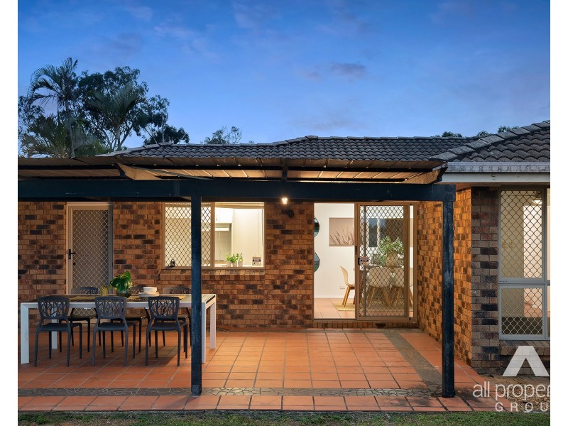 4 Williams Way, Calamvale QLD 4116