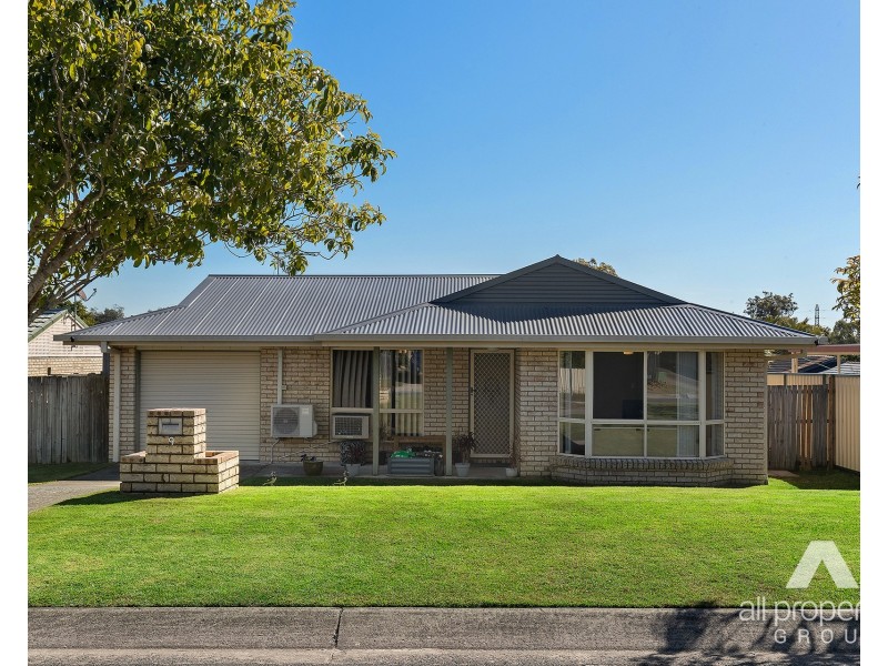 9 Debanie Court, Marsden QLD 4132