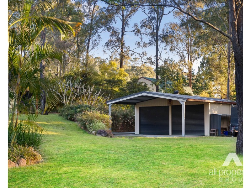 10 Potaroo Court, Greenbank QLD 4124
