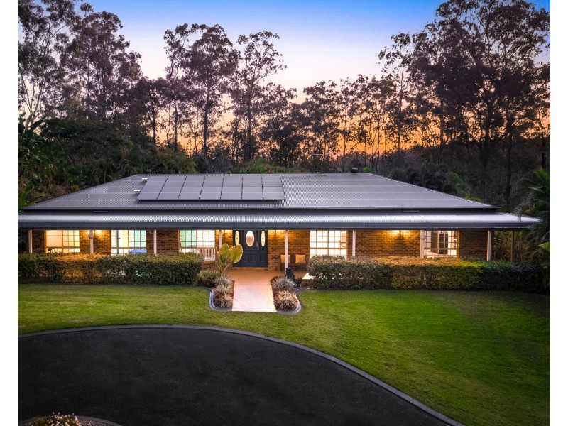 10 Potaroo Court, Greenbank QLD 4124