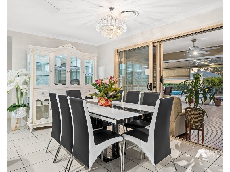 10-12 Laurina Drive, New Beith QLD 4124