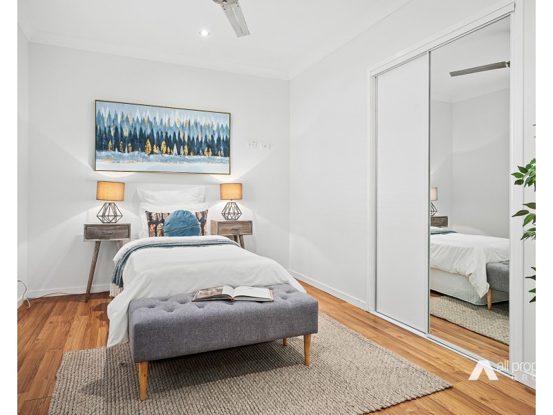 10-12 Laurina Drive, New Beith QLD 4124