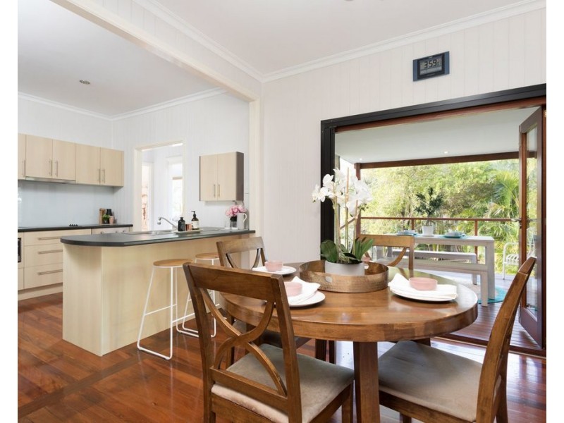 23 Julie Street, Indooroopilly QLD 4068