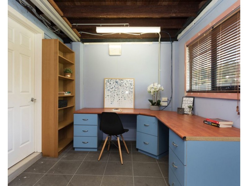 23 Julie Street, Indooroopilly QLD 4068