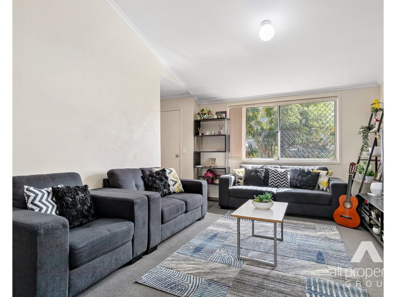16/11 Monash Road, Loganlea QLD 4131