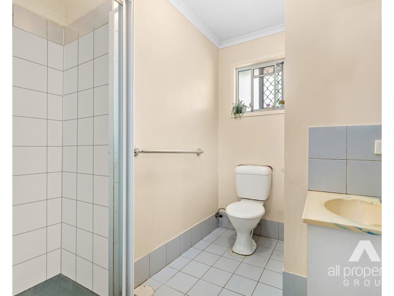 16/11 Monash Road, Loganlea QLD 4131