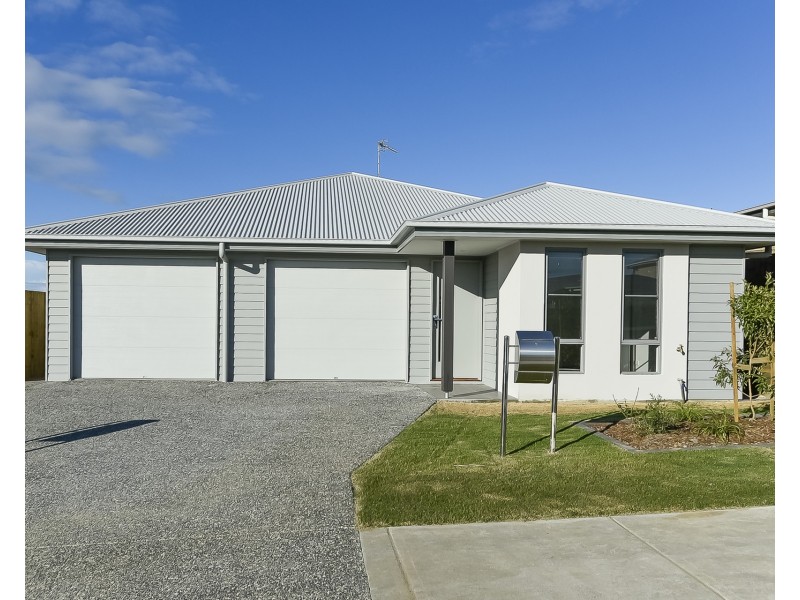 2/21 McVeigh Street, Pimpama QLD 4209