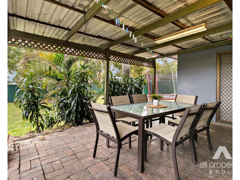 15 Peppermint Street, Crestmead QLD 4132