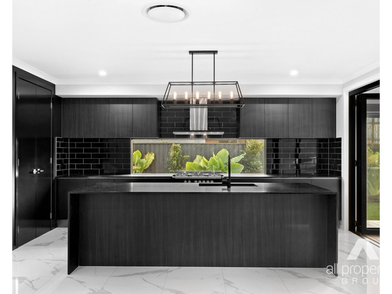 72 Teal Circuit, Greenbank QLD 4124