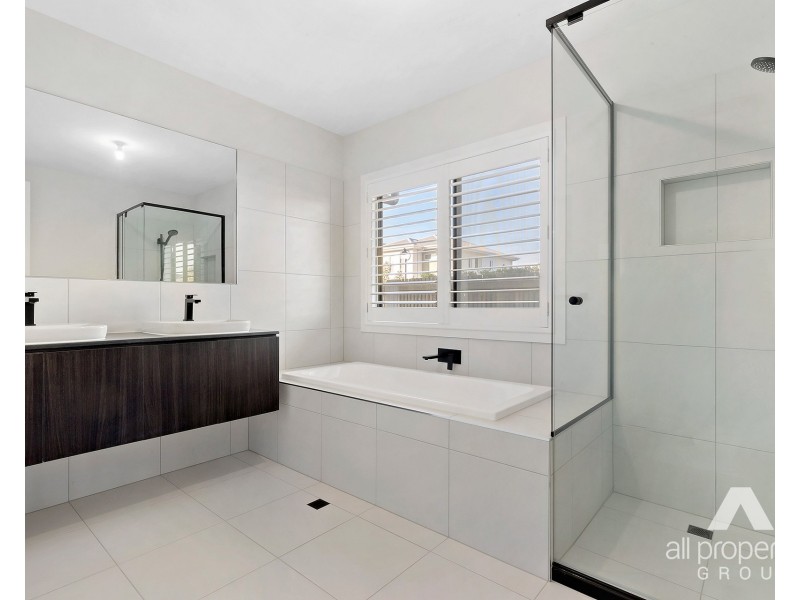 72 Teal Circuit, Greenbank QLD 4124