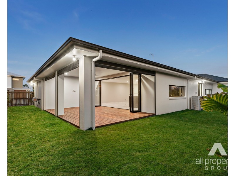 72 Teal Circuit, Greenbank QLD 4124