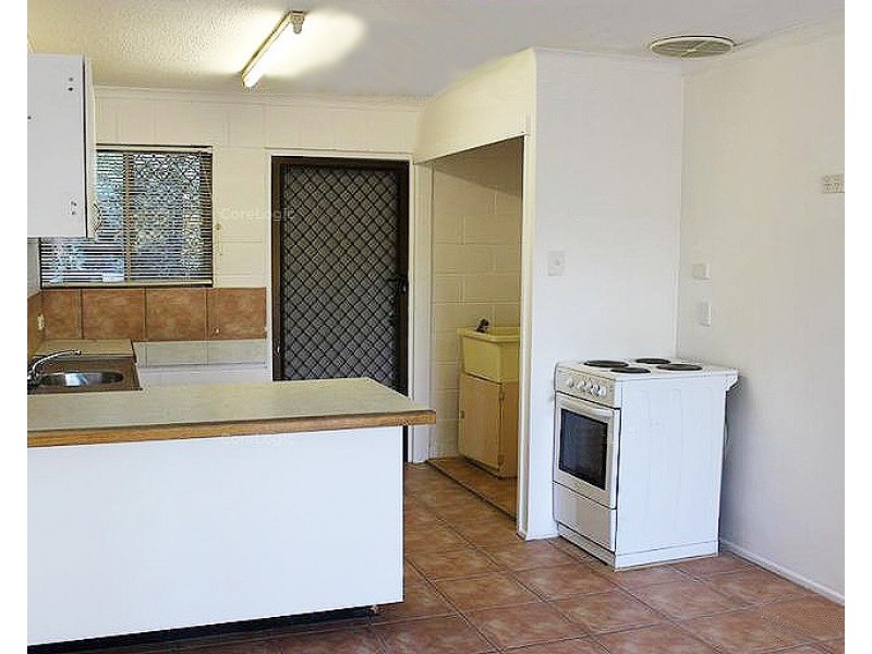 1/65 North Road, Woodridge QLD 4114